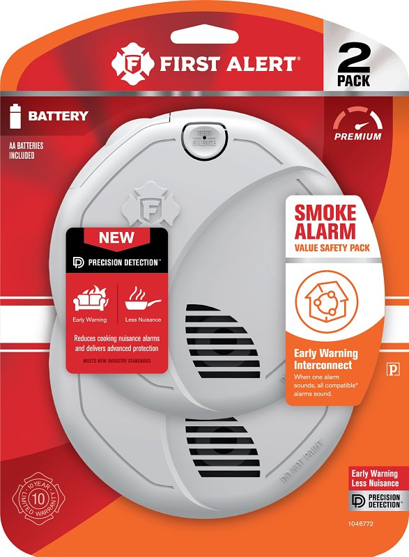 FIRST ALERT First Alert 1046772 Smoke Alarm with Voice Alerts, Photoelectric Sensor, Alarm: Voice