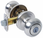 ASSA ABLOY AMERICAS RESIDENTIALINC. Signature Satin Nickel Entry Lockset With SmartKey HARDWARE & FARM SUPPLIES ASSA ABLOY AMERICAS RESIDENTIALINC.