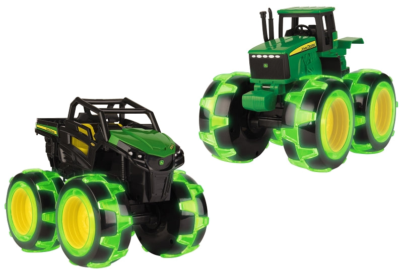 TOMY INTERNATIONAL John Deere Toys 46434B Wheel Assortment, 3 years and Up, Internal Light/Music: Internal Light and Music HOUSEWARES TOMY INTERNATIONAL