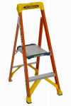 WERNER LADDER COMPANY Werner Ready Step 4 Ft. Fiberglass Step Ladder with 300 Lb. Load Capacity Type IA Ladder Rating