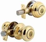 ASSA ABLOY AMERICAS RESIDENTIALINC. Brass Juno Knob/ Single Cylinder Deadbolt Combo Pack