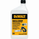 DYNAMIC GREEN PRODUCTS DEWALT 32 Oz. Bar & Chain Biodegradable Oil